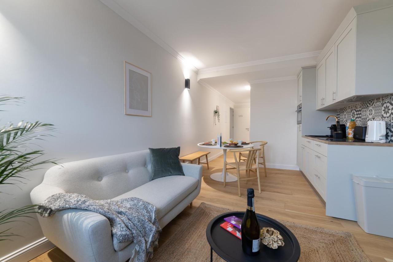 Sweet Inn Apartments - Chatelain Брюссель Экстерьер фото